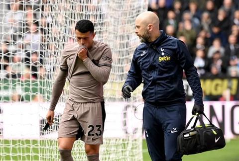 Tottenham chịu tổn thất kép sau trận thua thảm Newcastle