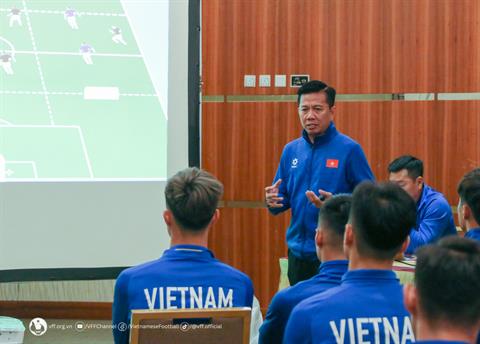 HLV Hoàng Anh Tuấn nhắn nhủ điều đặc biệt đến NHM trước thềm VCK U23 châu Á