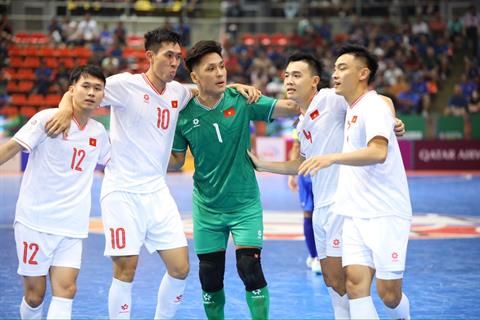 HLV Giustozzi hài lòng với màn trình diễn của ĐT futsal Việt Nam dù để thua Thái Lan