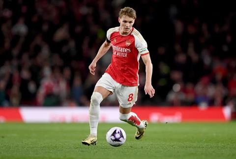Chấm điểm cầu thủ Arsenal trước Chelsea: Martin Odegaard sáng nhất