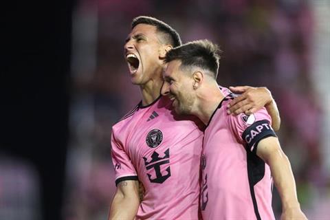 Messi kiến tạo 5 lần trong trận đại thắng của Inter Miami