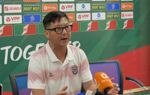 HLV Lê Huỳnh Đức: Lịch thi đấu dày đặc ảnh hưởng đến các cầu thủ