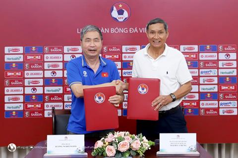 HLV Mai Đức Chung trở lại, cùng ĐT nữ Việt Nam hướng đến SEA Games 33