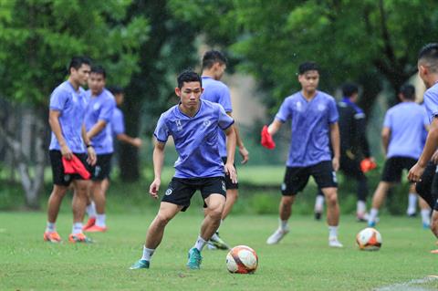 Tiền vệ Hà Nội FC thận trọng trước thềm đối đầu CLB HAGL
