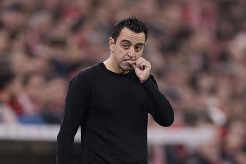 CHÍNH THỨC: Barca sa thải Xavi