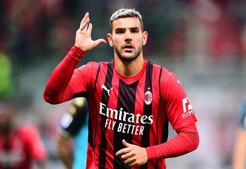 Theo Hernandez rời AC Milan ở Hè 2024