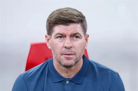Steven Gerrard tiết lộ lời khuyên từ Alex Ferguson 