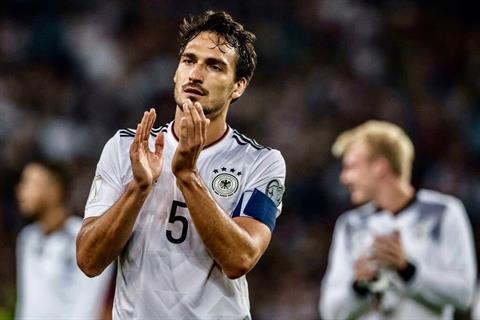 Hummels bị tổn thương