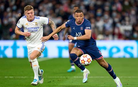 Kroos không bận tâm tới cơ hội thi đấu cùng Mbappe