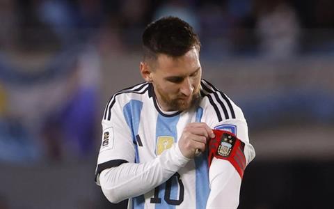 Lionel Messi: Còn đủ sức cống hiến thì tôi vẫn muốn khoác lên mình màu áo của Argentina