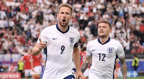 CĐV ĐT Anh trả giá vì ăn mừng bàn thắng của Harry Kane