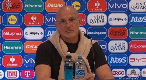 HLV ĐT Tây Ban Nha gáy vang trời sau khi đánh bại Italia