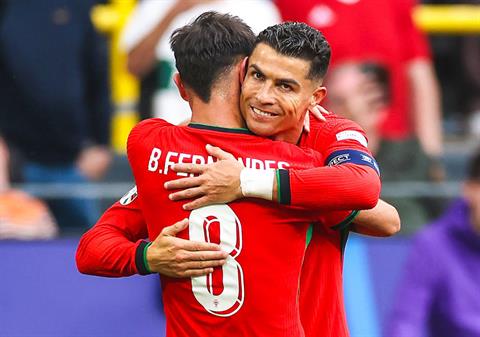 Bruno Fernandes: Ronaldo đề cao thành tích tập thể hơn dấu ấn cá nhân