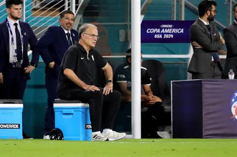 Bielsa-ball có phục hưng bóng đá Uruguay?