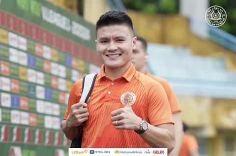 Quang Hải vắng mặt trong trận đấu của CAHN với Bình Định