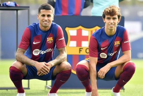 Barca quyết định tương lại Cancelo và Felix