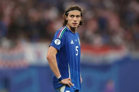 Leonardo Bonucci đánh giá cực cao Riccardo Calafiori