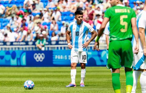 Thiago Almada: Hình bóng Lionel Messi ở U23 Argentina