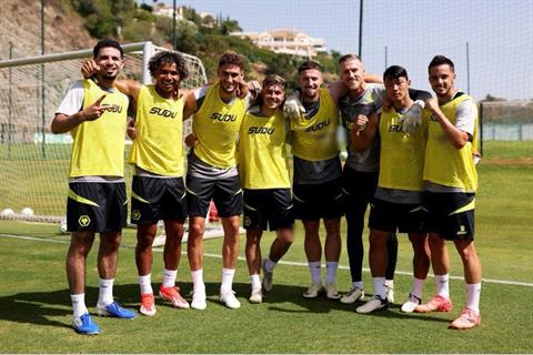 Wolves lột xác mùa hè: Lemina làm đội trưởng, mục tiêu chuyển nhượng hấp dẫn