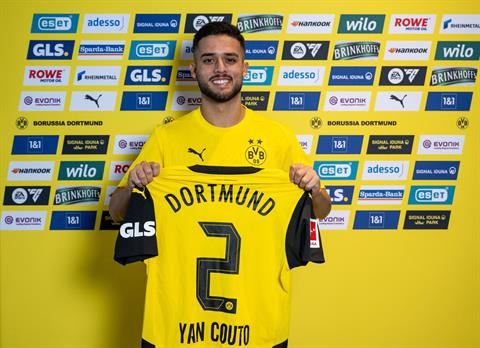 Dortmund chính thức đón tân binh từ Man City