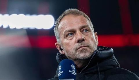 Hansi Flick nhận quà đặc biệt từ Barca sau trận thắng Real Madrid