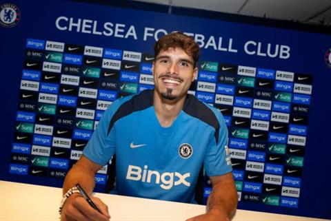 Vì sao Mikel Arteta ngăn cản Arsenal ký hợp đồng với Pedro Neto?