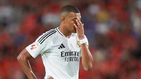 Ibrahima Konate cho rằng Kylian Mbappe đang gặp vấn đề tâm lý