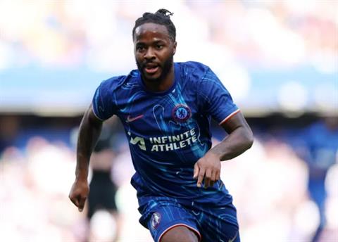 Không có đội bóng lớn nào ở EPL muốn ký hợp đồng với Raheem Sterling