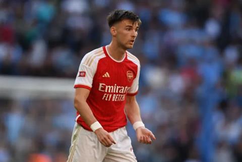 Arsenal công bố đội hình dự Champions League 2024/25: Kieran Tierney bất ngờ có tên