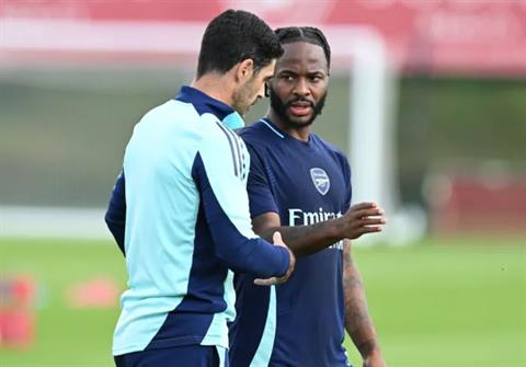 Arsenal cân nhắc chiêu mộ Bryan Mbuemo trước Raheem Sterling