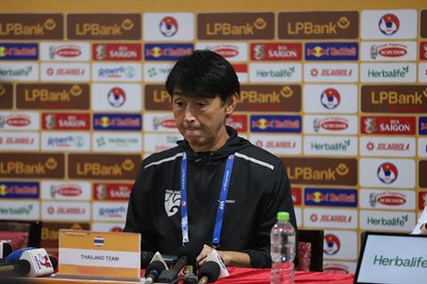 HLV Masatada Ishii đánh giá thế nào về những tân binh của ĐT Thái Lan?