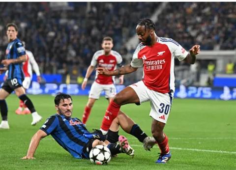 Raheem Sterling đá chính trước Man City thay vì Gabriel Martinelli 