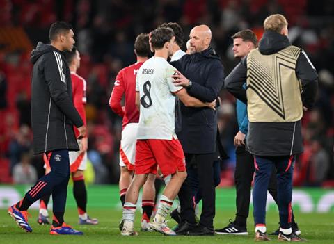 VIDEO: Erik ten Hag giải thích lý do MU không thể thắng Twente và nhận trách nhiệm về mình