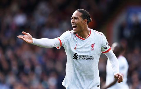 Virgil van Dijk chưa dám nghĩ tới mục tiêu nào quá xa lúc này