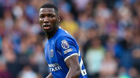 Moises Caicedo tiết lộ thần tượng là N'Golo Kante