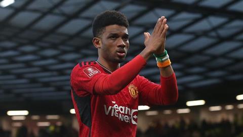 Amad Diallo của Man United rút khỏi đội tuyển Bờ Biển Ngà vì... bị ốm