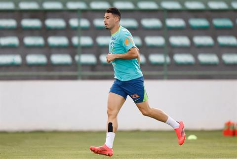 Arsenal lo lắng với chấn thương của Gabriel Martinelli