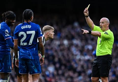 Chelsea đối diện án phạt vì lập kỉ lục về thẻ vàng trước Newcastle