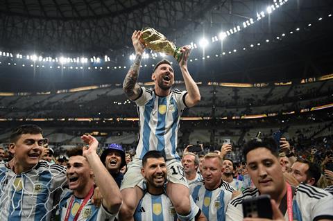 Messi: Hãy để người hâm mộ nhớ đến tôi theo cách họ muốn