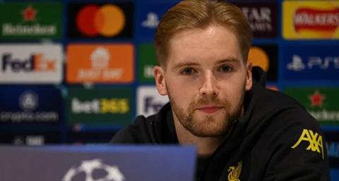 Thủ môn Liverpool đánh giá cực cao Leverkusen