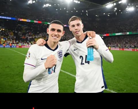 Cole Palmer có thể giỏi hơn Phil Foden