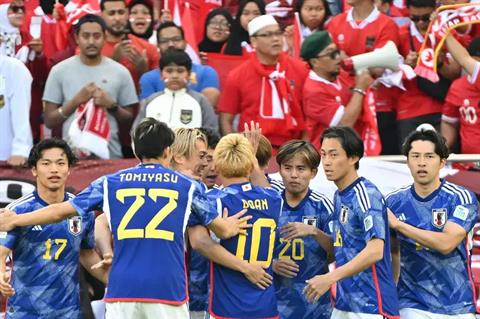 ĐT Nhật Bản gặp sự cố máy bay khi đến Indonesia