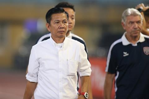 HLV Hoàng Anh Tuấn chia tay Bình Dương