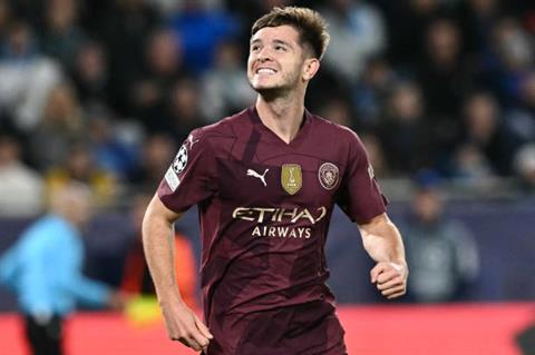 West Ham bất ngờ muốn rút ruột Man City