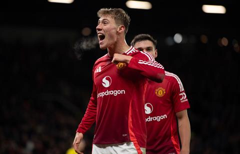 Tiết lộ lý do đằng sau màn ăn mừng cắt tiết của Rasmus Hojlund