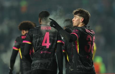 HLV Enzo Maresca ngợi khen dàn sao trẻ của Chelsea