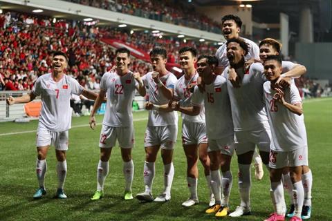 Duy Mạnh an ủi Xuân Son, đặt mục tiêu vô địch ASEAN Cup