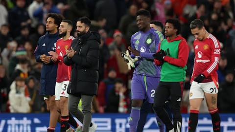 10 thống kê không thể bỏ qua sau trận MU 0-2 Newcastle