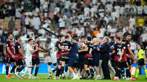 HLV Carlo Ancelotti: Màn ẩu đả với Mallorca là không cần thiết