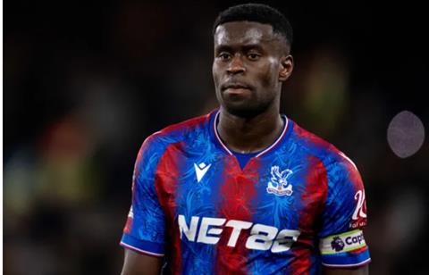 Tottenham thất bại khi theo đuổi trung vệ Marc Guehi